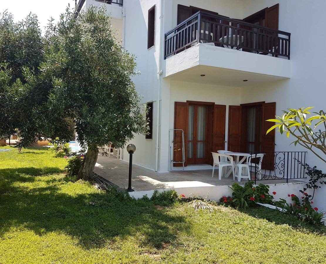Sirocco Apartments Hersonissos  Eksteriør billede