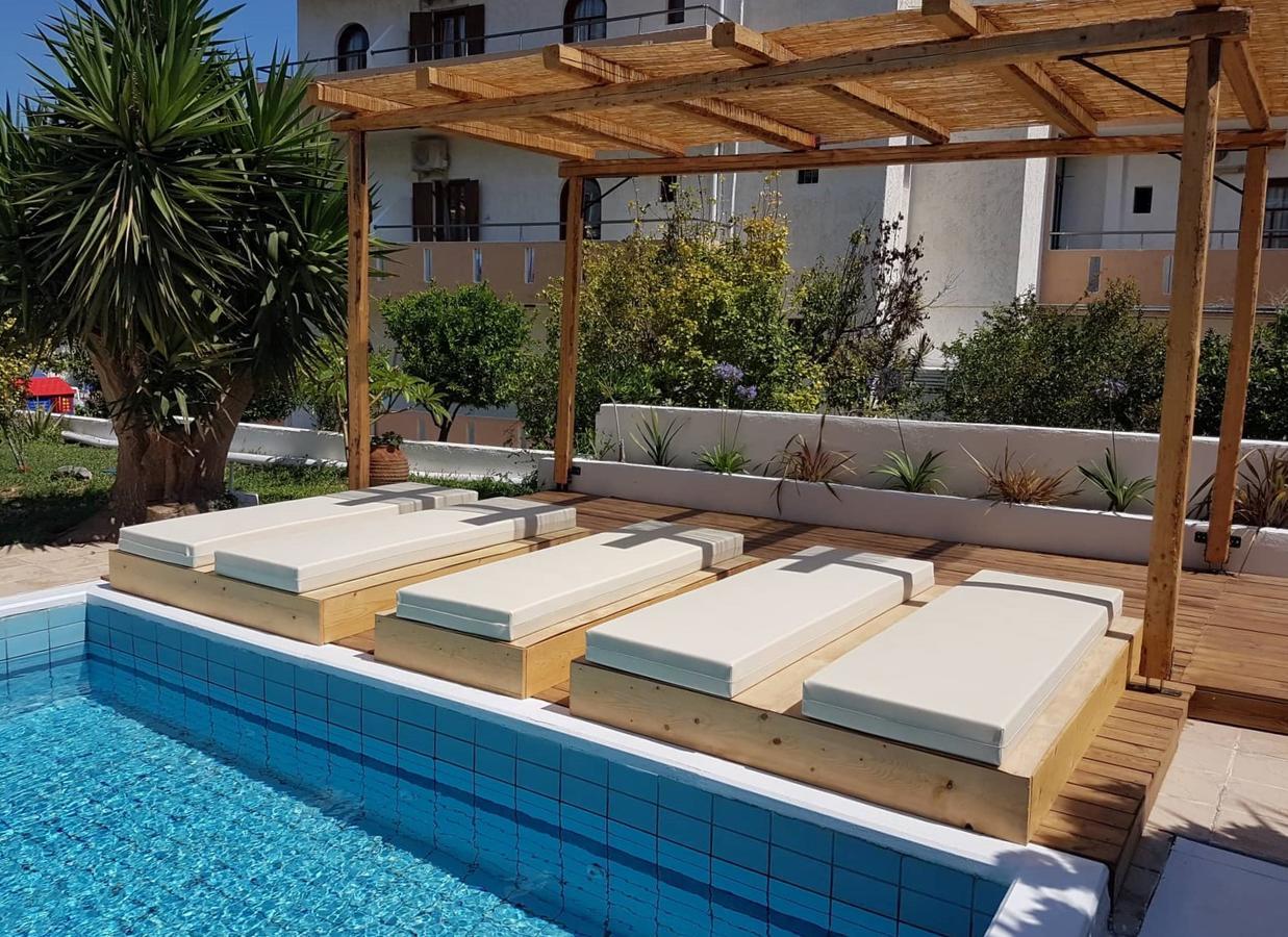 Sirocco Apartments Hersonissos  Eksteriør billede
