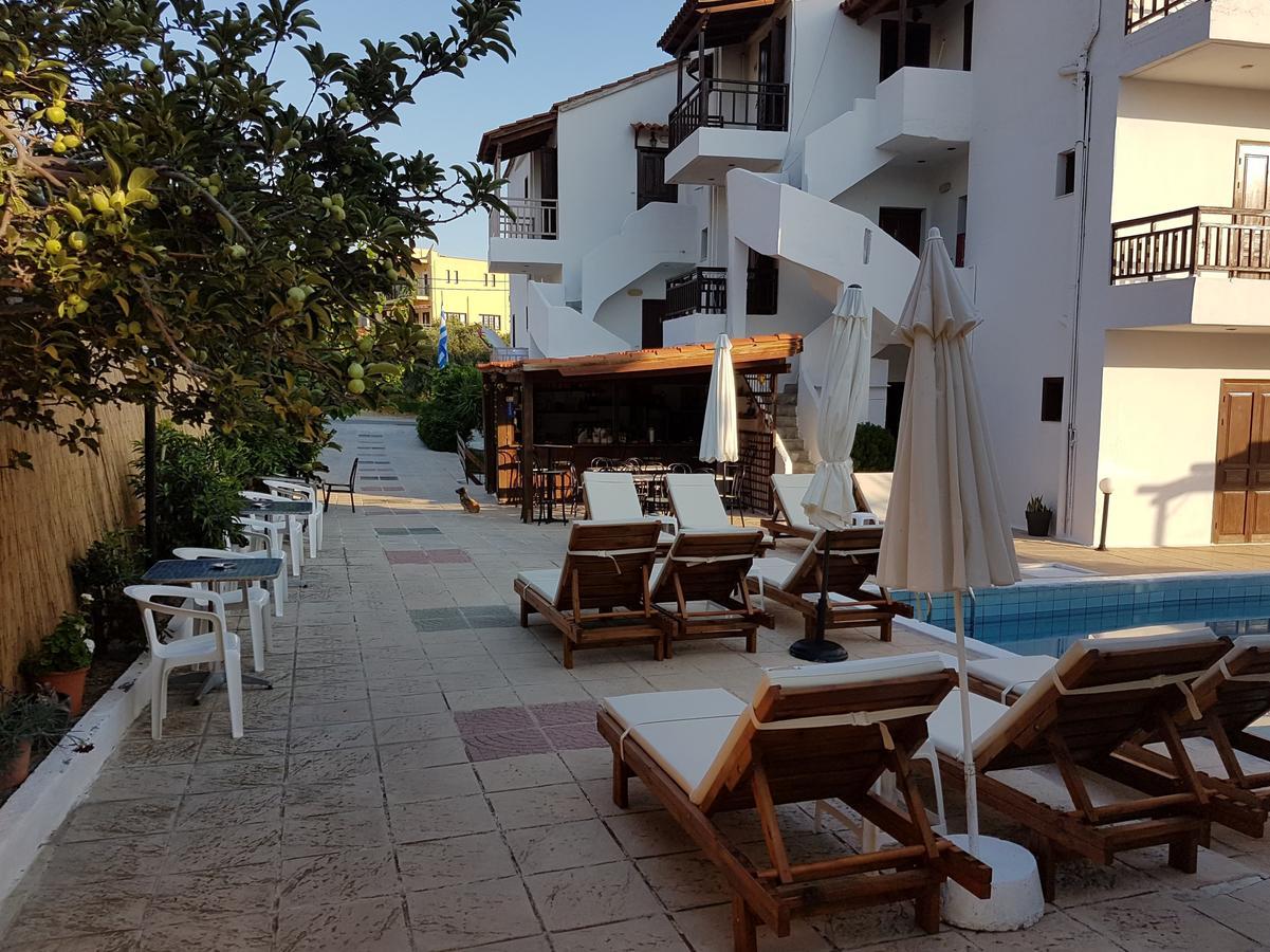 Sirocco Apartments Hersonissos  Eksteriør billede